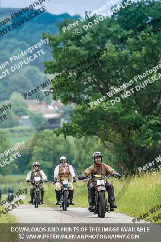 Vintage motorcycle club;eventdigitalimages;no limits trackdays;peter wileman photography;vintage motocycles;vmcc banbury run photographs